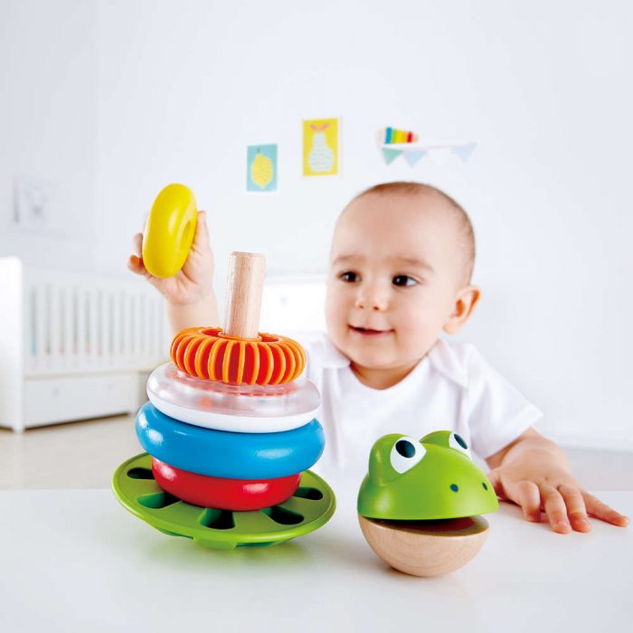 Hape - Ranocchio Impilabile in legno e plastica.